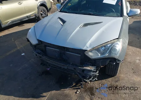 2014 Hyundai Genesis 3.8 Grand Touring z USA, uszkodzony, nr VIN KMHHU6KJ4EU115048